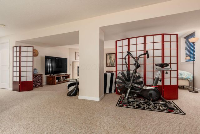 8345 Smoky Row Road, Powell, OH 43065