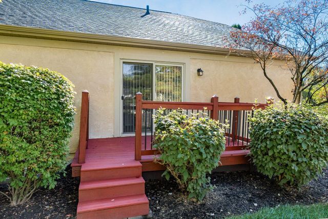 8345 Smoky Row Road, Powell, OH 43065