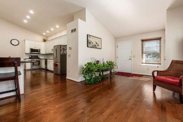 8345 Smoky Row Road, Powell, OH 43065