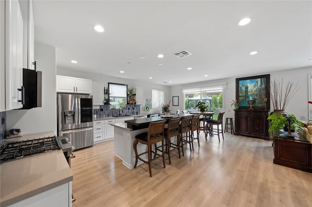 36275 Firelight Circle, Wildomar, CA 92595