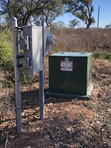 1178 Specklebelly LN, Columbus, TX 78934