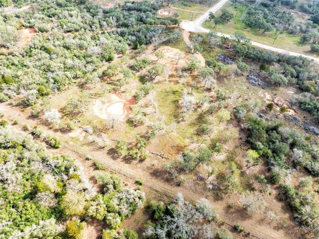 1178 Specklebelly LN, Columbus, TX 78934