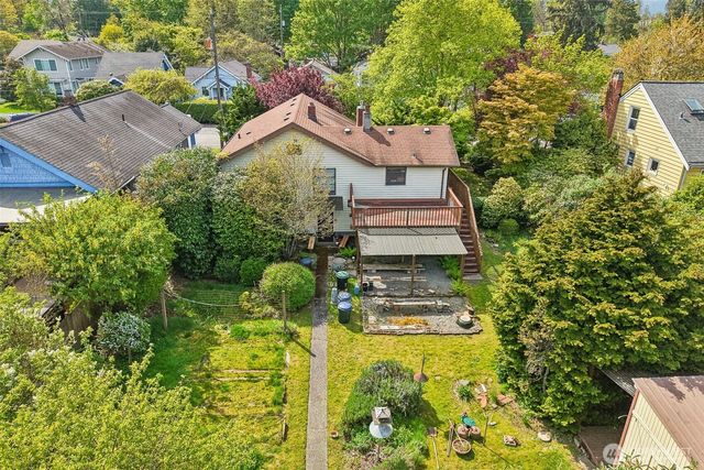 8812 Dibble Avenue NW, Seattle, WA 98117