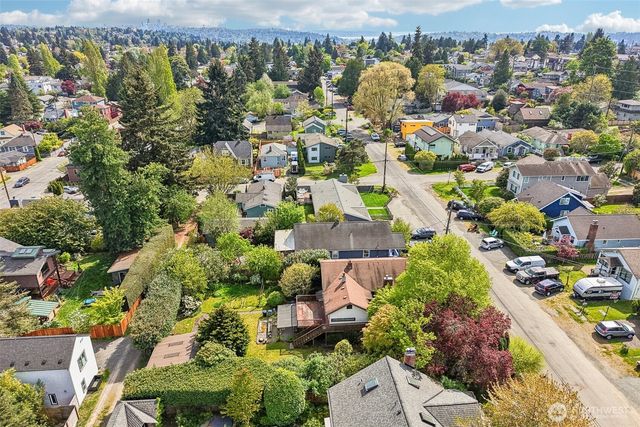 8812 Dibble Avenue NW, Seattle, WA 98117