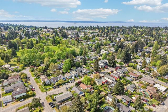 8812 Dibble Avenue NW, Seattle, WA 98117