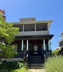 17 Oxford St, Montclair Twp., NJ 07042
