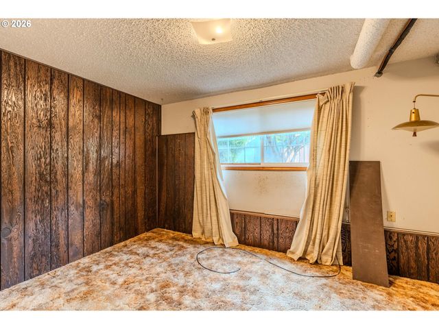 193 Se PALOMA Ave, Gresham, OR 97080