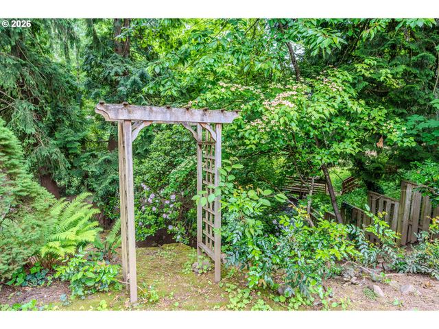 193 Se PALOMA Ave, Gresham, OR 97080
