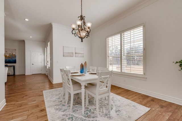 132 Lakeway DR, Lakeway, TX 78734