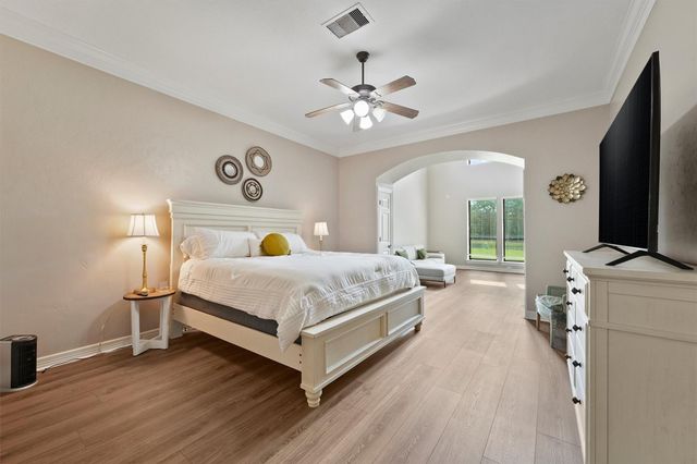 3100 Richard Lane, Friendswood, TX 77546