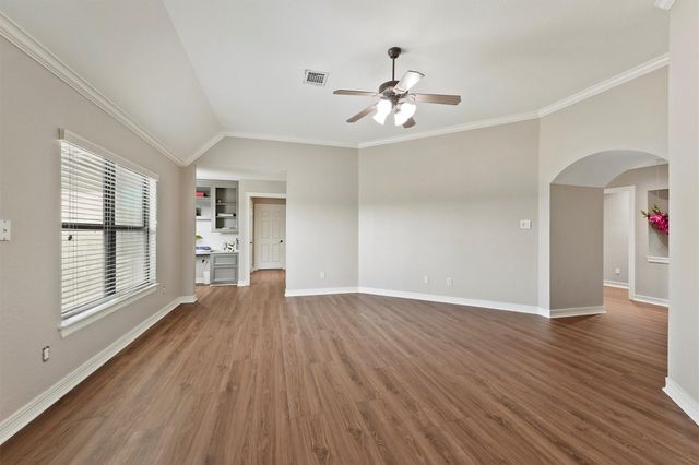 3100 Richard Lane, Friendswood, TX 77546