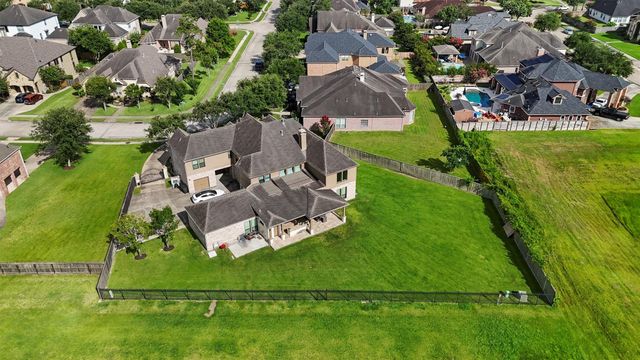 3100 Richard Lane, Friendswood, TX 77546