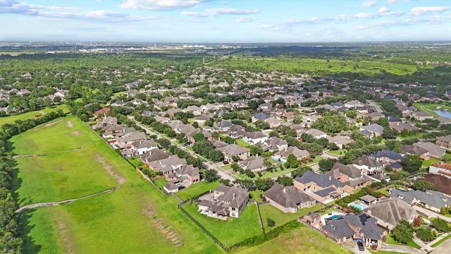 3100 Richard Lane, Friendswood, TX 77546