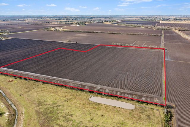 000 Reeh Rd, Needville, TX 77461