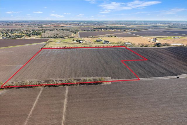 000 Reeh Rd, Needville, TX 77461