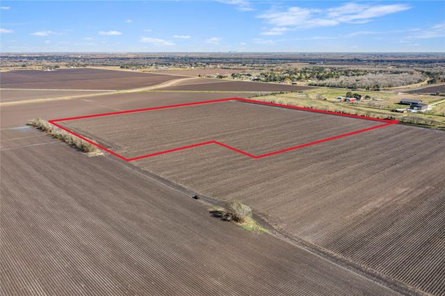 000 Reeh Rd, Needville, TX 77461