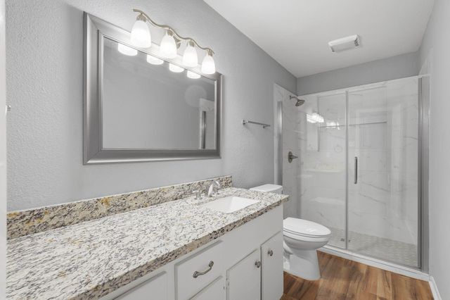 20 Moon Valley Court, Conroe, TX 77304