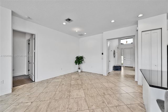 9706 Celtic Sea Ln, Delray Beach, FL 33446