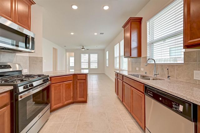8022 Pinebrook Arbor Court, Richmond, TX 77740