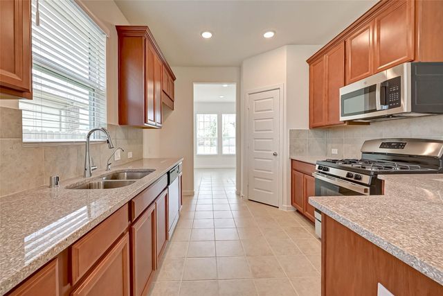 8022 Pinebrook Arbor Court, Richmond, TX 77740