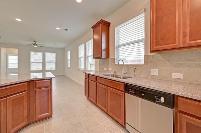 8022 Pinebrook Arbor Court, Richmond, TX 77740