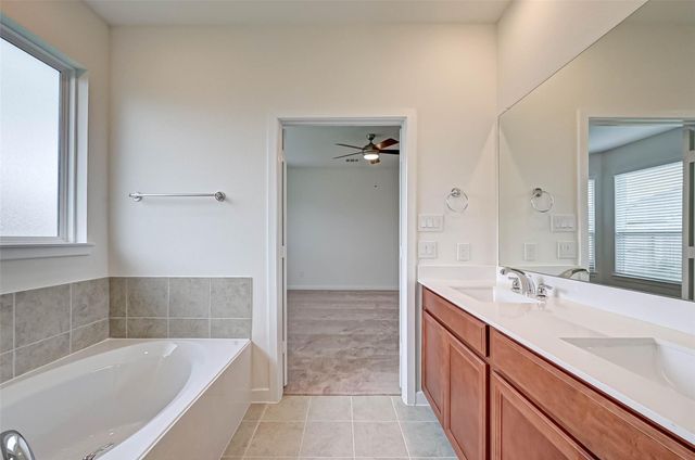 8022 Pinebrook Arbor Court, Richmond, TX 77740