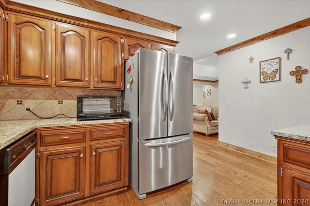 21271 N 4030 Road, Bartlesville, OK 74006