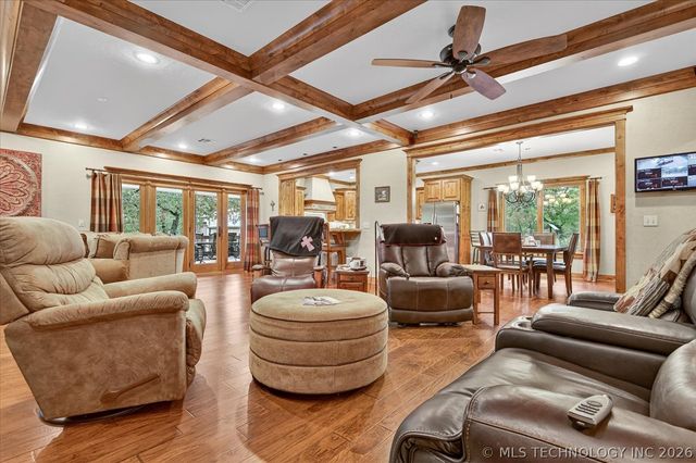 21271 N 4030 Road, Bartlesville, OK 74006