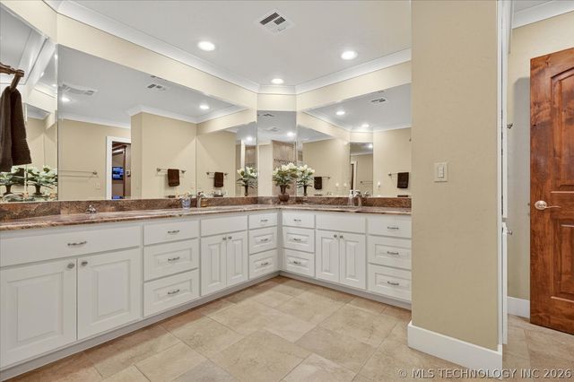 21271 N 4030 Road, Bartlesville, OK 74006