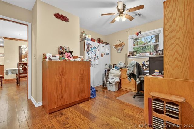 21271 N 4030 Road, Bartlesville, OK 74006