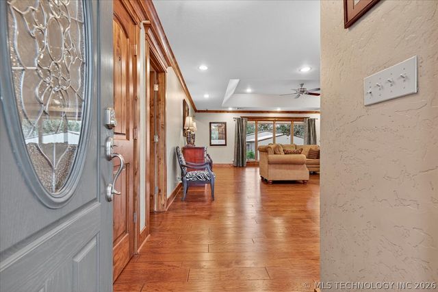 21271 N 4030 Road, Bartlesville, OK 74006