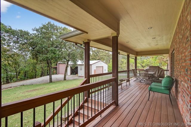 21271 N 4030 Road, Bartlesville, OK 74006