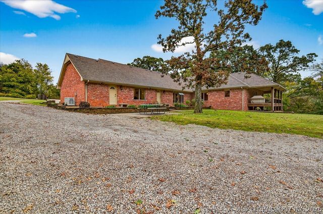 21271 N 4030 Road, Bartlesville, OK 74006