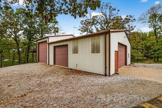 21271 N 4030 Road, Bartlesville, OK 74006