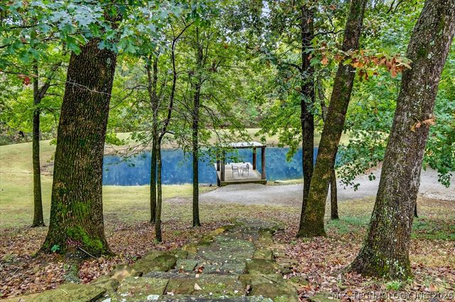 21271 N 4030 Road, Bartlesville, OK 74006