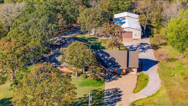 21271 N 4030 Road, Bartlesville, OK 74006