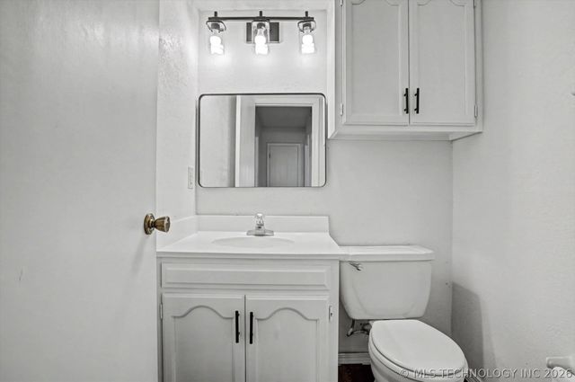 304 W Albuquerque Street S, Broken Arrow, OK 74011