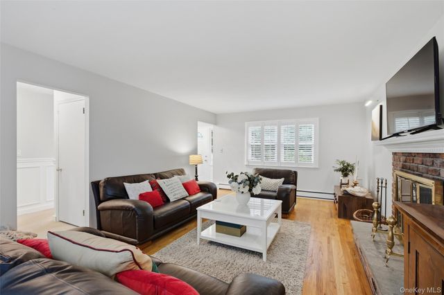 2 Mount Grey Road, Stony Brook, NY 11790