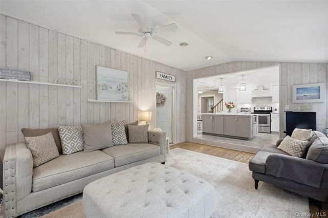 2 Mount Grey Road, Stony Brook, NY 11790