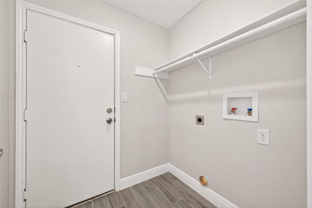 1223 Gentle Bend Drive, Missouri City, TX 77489