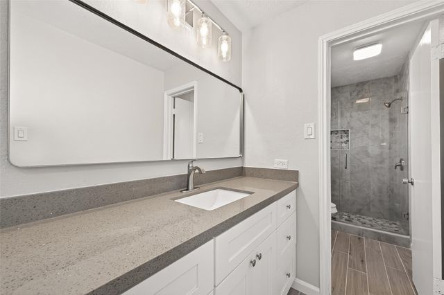 1223 Gentle Bend Drive, Missouri City, TX 77489