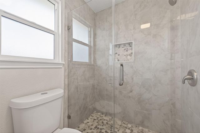 1223 Gentle Bend Drive, Missouri City, TX 77489