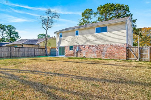 1223 Gentle Bend Drive, Missouri City, TX 77489