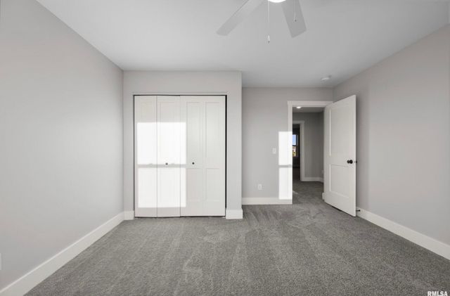 6942 Faiths Way, Bettendorf, IA 52722