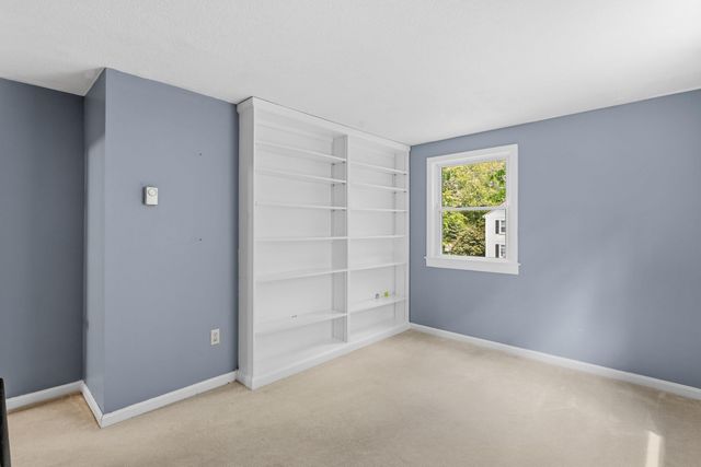35 Eastern Ave Unit 1, Barrington, NH 03825