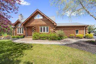 1206 Lakeview ROAD, West Bend, WI 53090