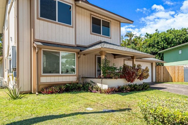 92 Makalani Pl, Makawao, HI 96768