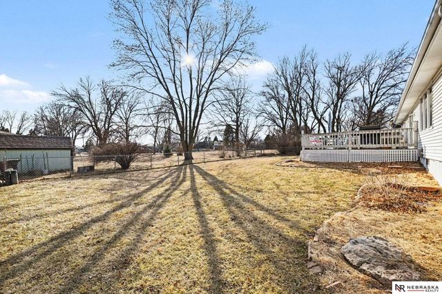 13935 Pierce Street, Omaha, NE 68144