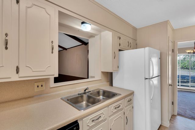 120 Mockingbird Lane, Hillsboro, TX 76645