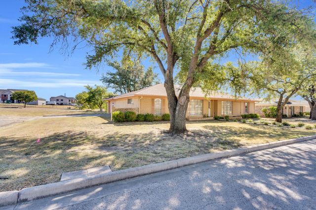 120 Mockingbird Lane, Hillsboro, TX 76645